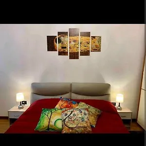 Magic Casanova Flat In The Heart Of Appartamento